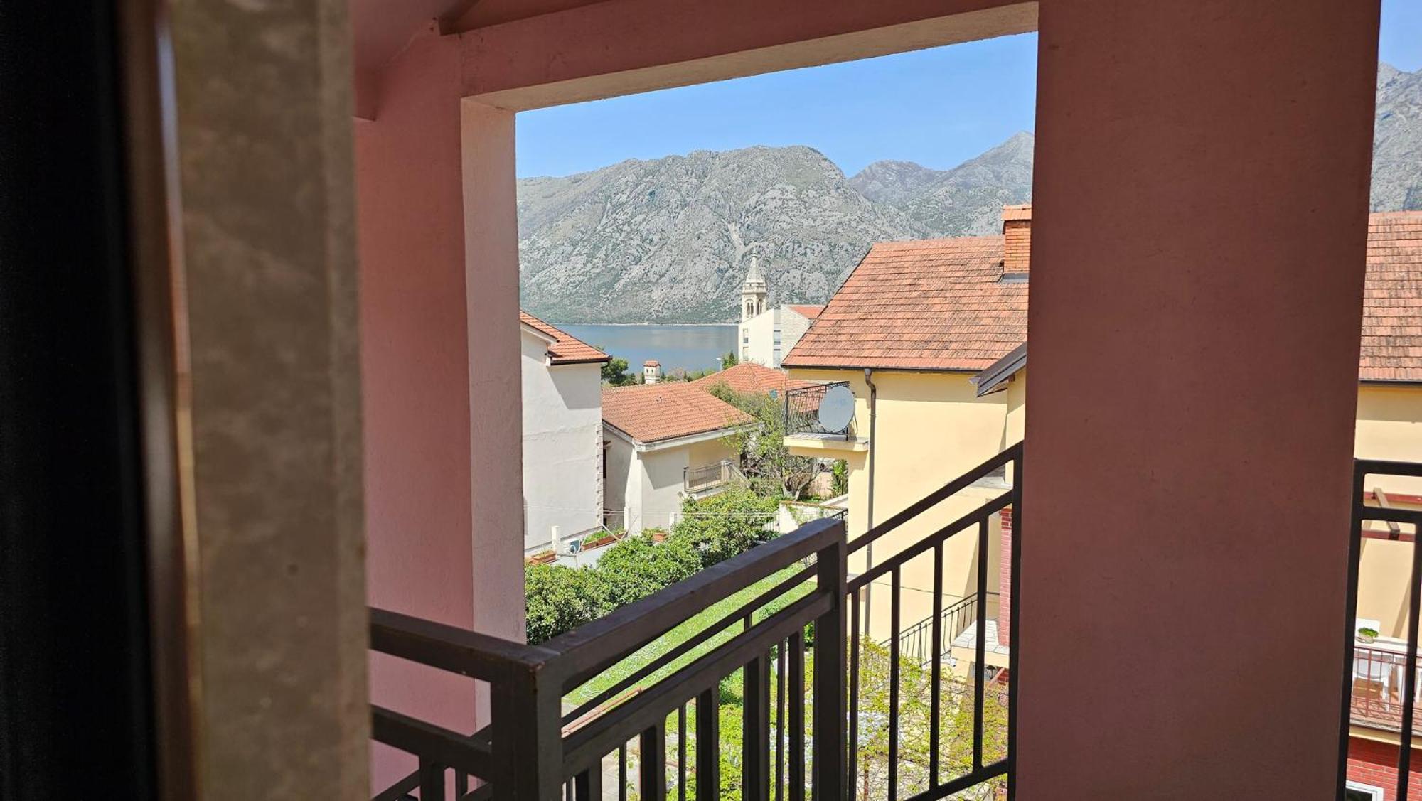 Modern Seaside Escape - Stunning Sea View - Private & Stylish Apartment Kotor Exterior photo