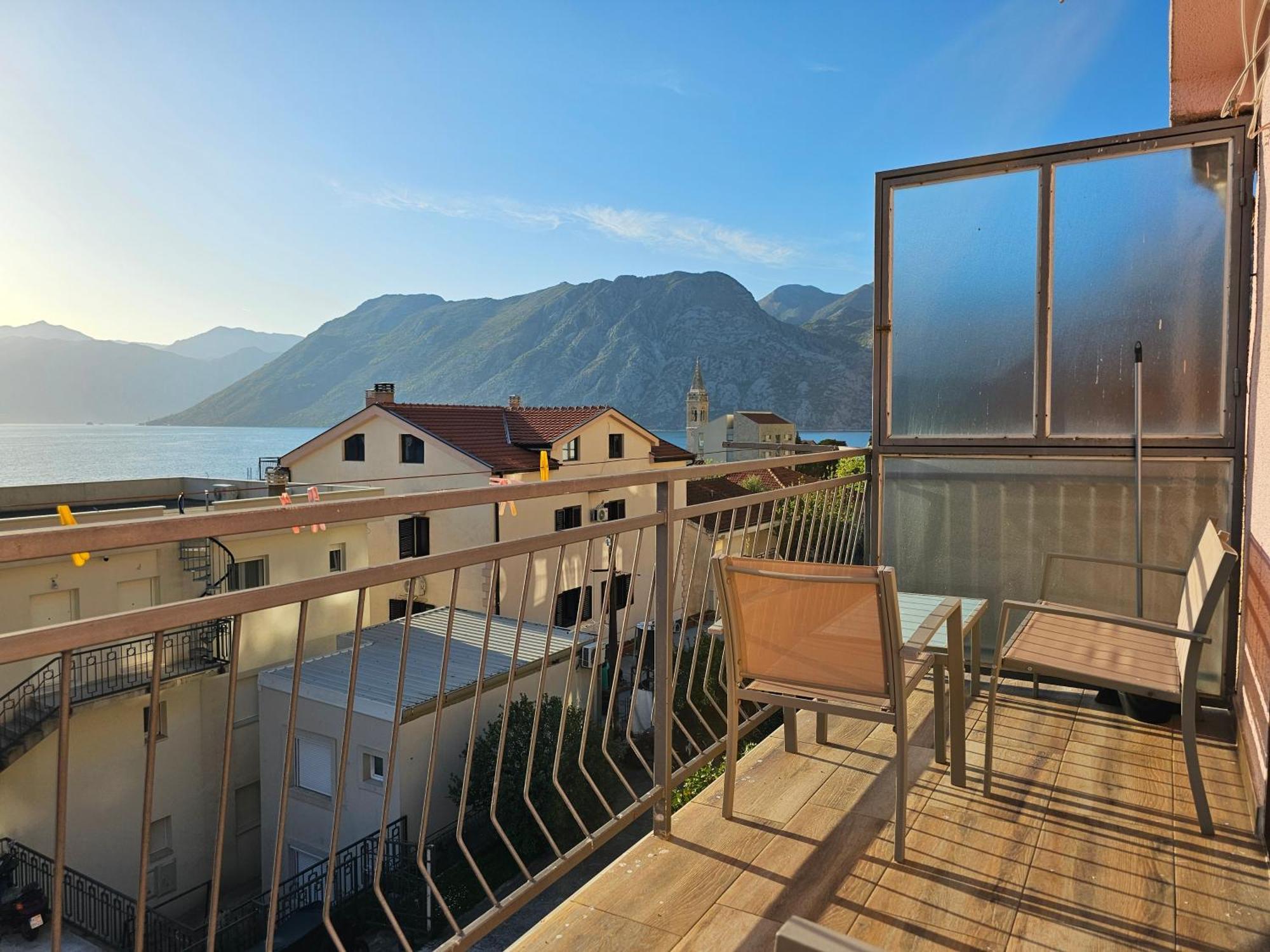 Modern Seaside Escape - Stunning Sea View - Private & Stylish Apartment Kotor Exterior photo