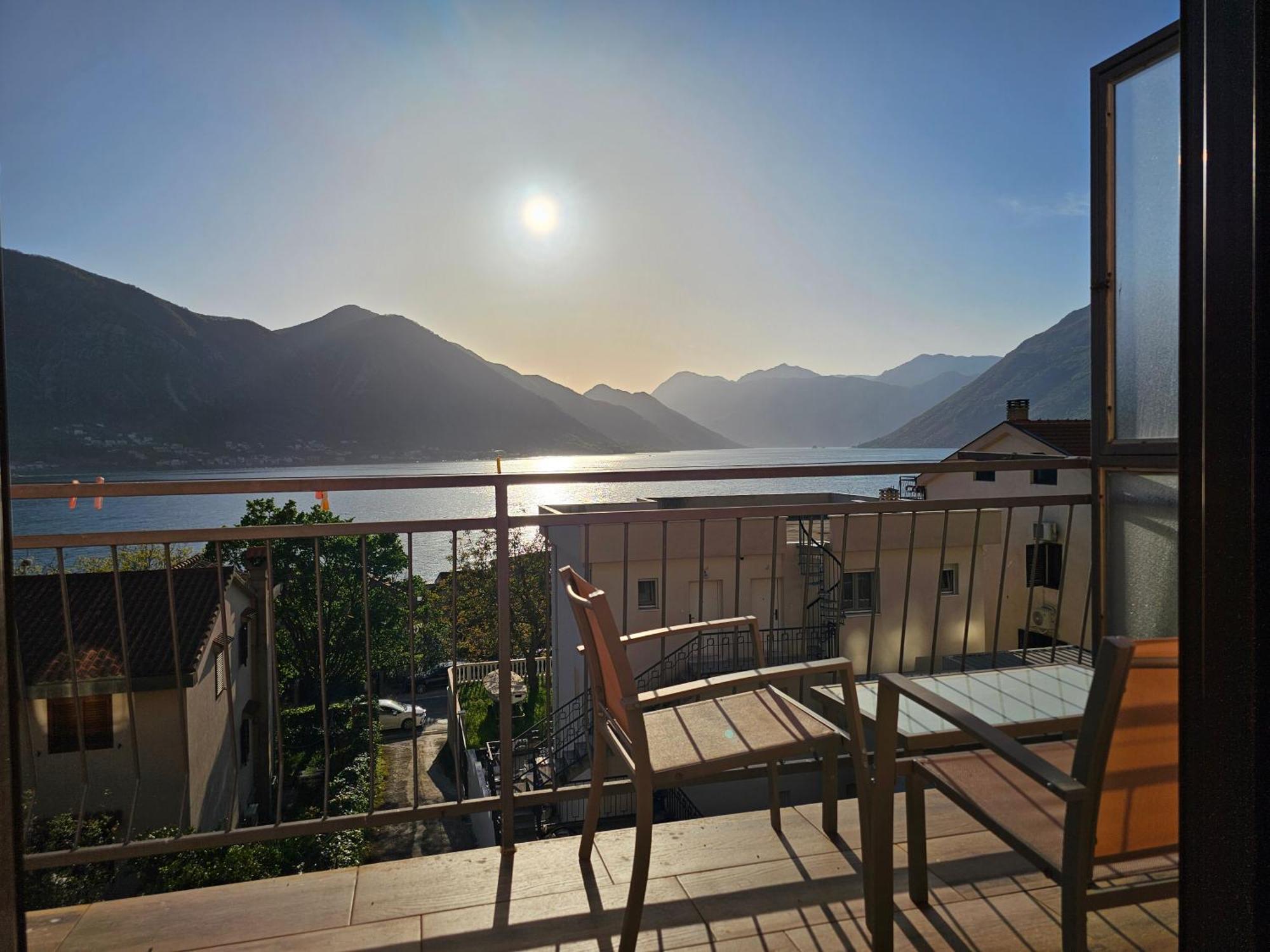 Modern Seaside Escape - Stunning Sea View - Private & Stylish Apartment Kotor Exterior photo